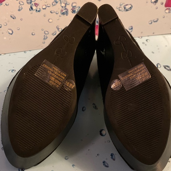 Black Platform Open Toe Pumps - Picture 7 of 8